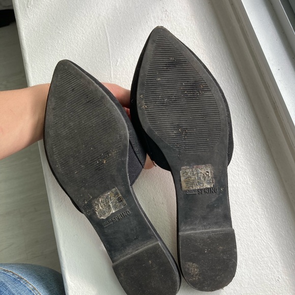 Pointy black slides - Picture 3 of 4